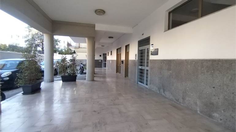 Aversa Centro – Piazza Magenta   Vendiamo appartam